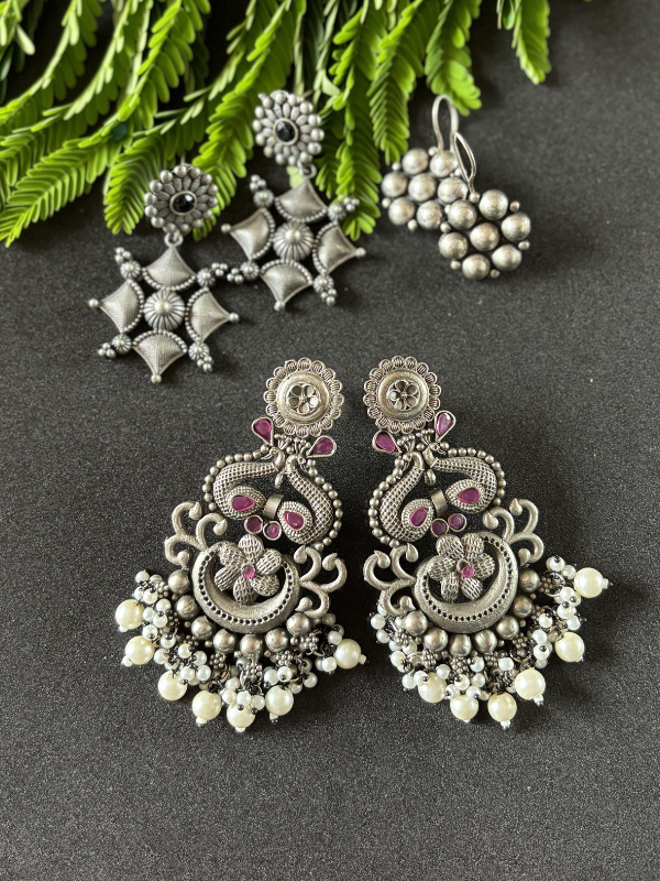 Naya Festive offer: 3 set Earrings