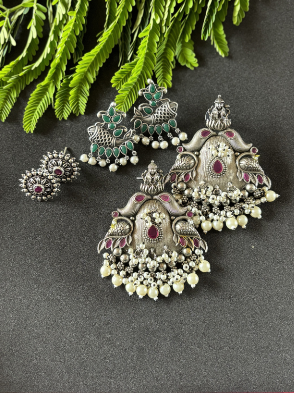 Naya Festive: 3 Earrings