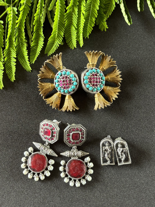 Naya Festive: 3 Earrings offer